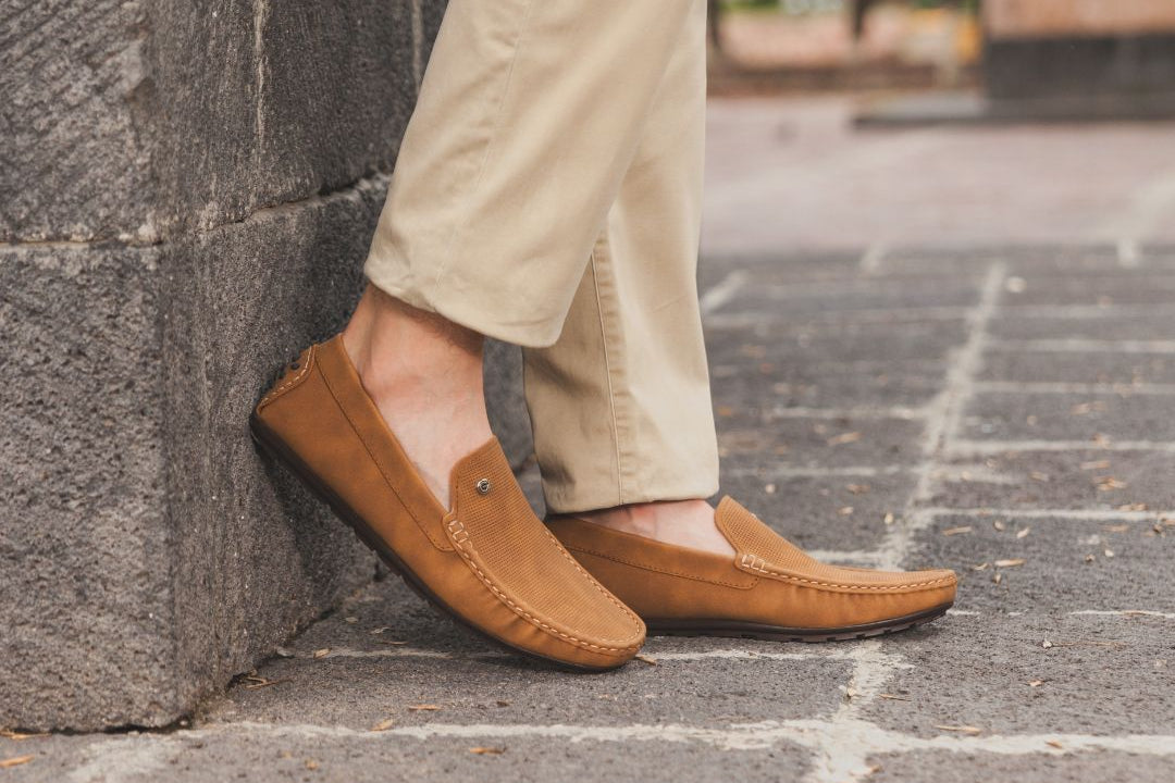 Mocasín Driver 5510 Nobuck Tan