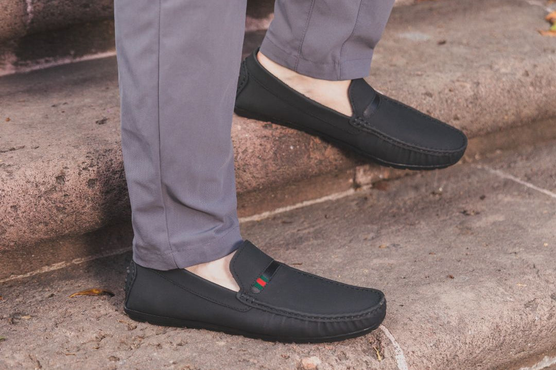 Mocasín Driver 5520 Nobuck Negro