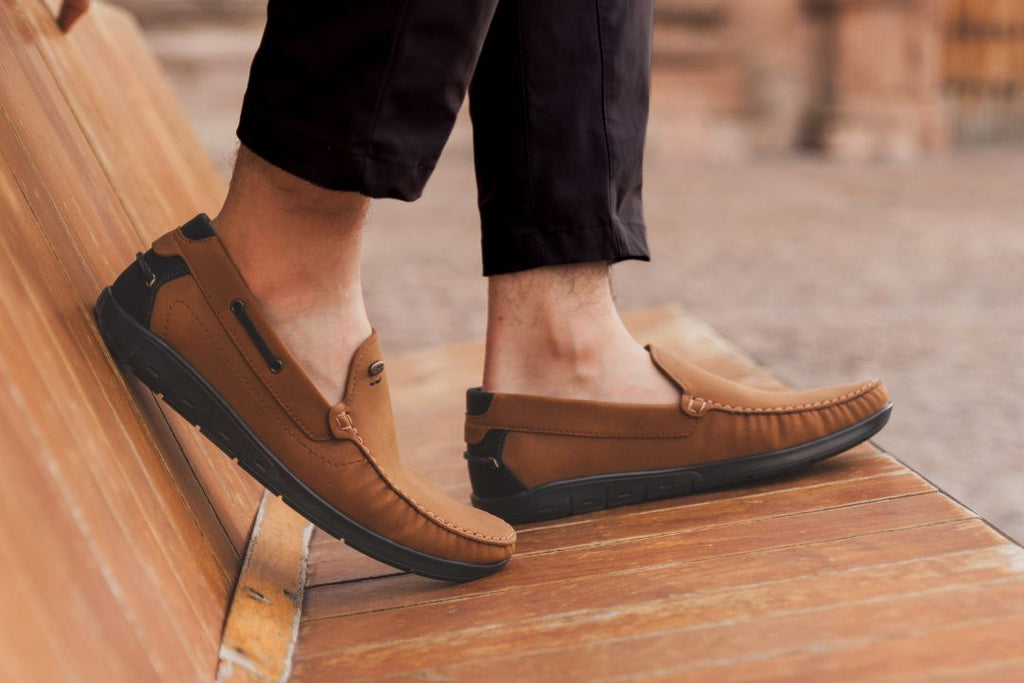 Mocasín Top Sider 8530 Nobuck Camel/Negro