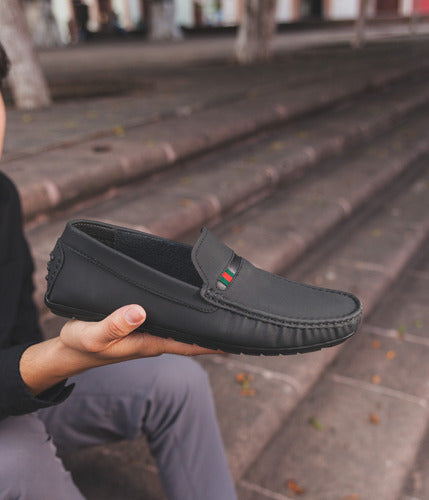 Mocasín Clásico Est. 5520 Nobuck Negro